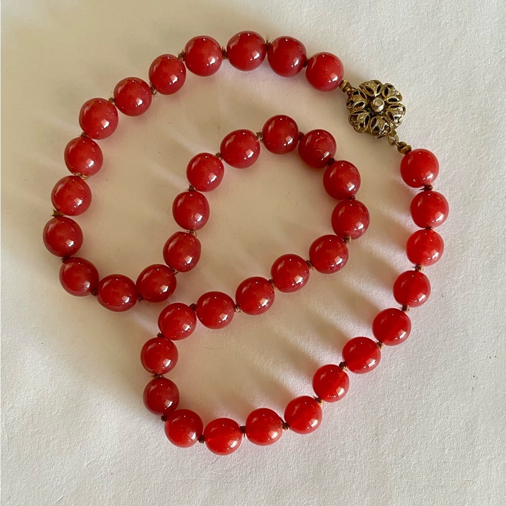 Elegant Red Beaded Necklace